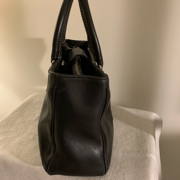 Vintage COACH Handbag from 80s black leather - Picture 5 of 8